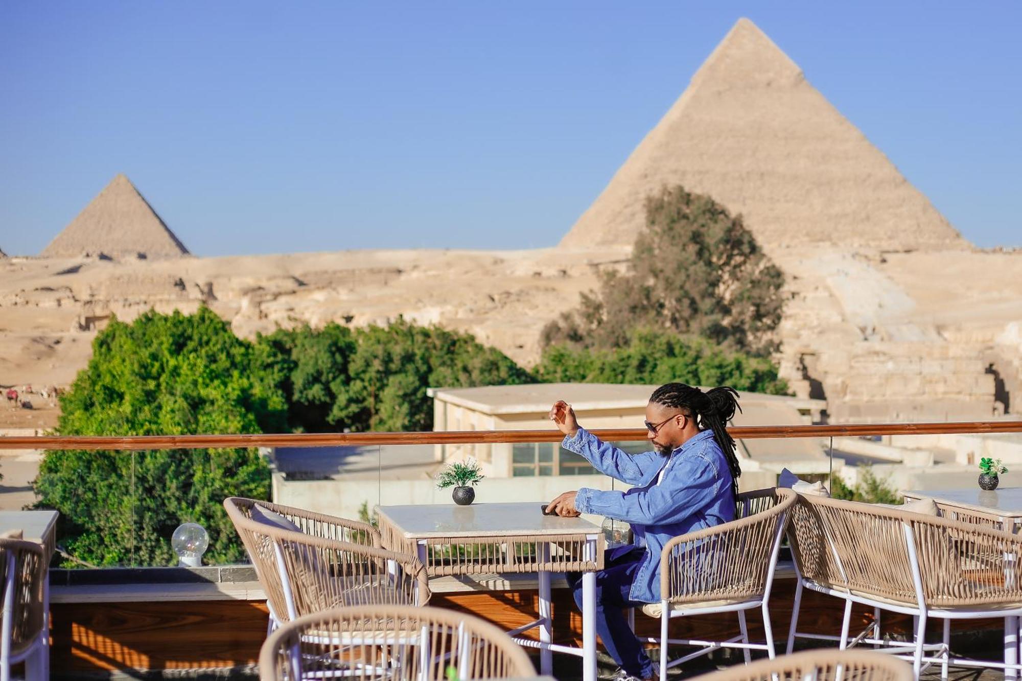 Tree Lounge Pyramids View Inn , Sphinx Giza Kafrat al Jabal Exterior foto