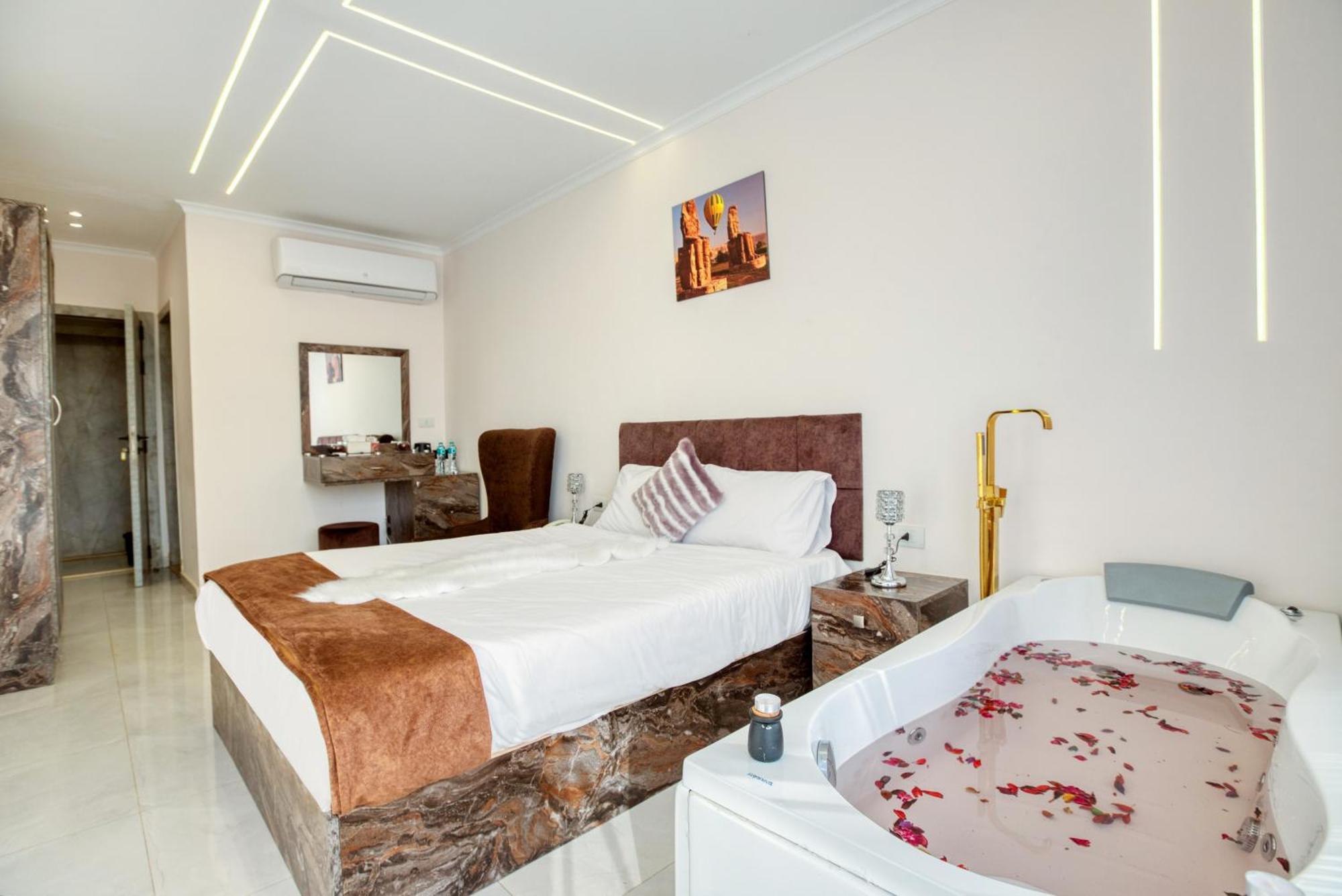 Tree Lounge Pyramids View Inn , Sphinx Giza Kafrat al Jabal Exterior foto