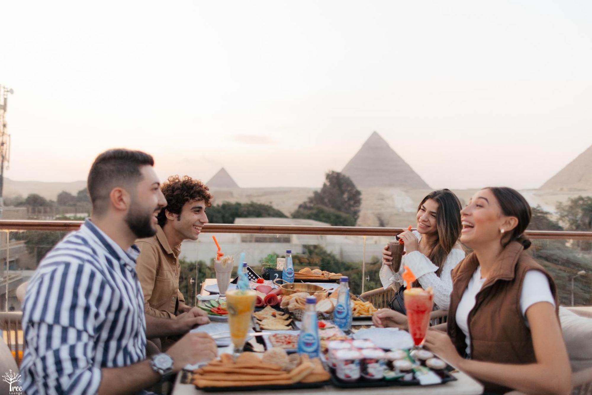 Tree Lounge Pyramids View Inn , Sphinx Giza Kafrat al Jabal Exterior foto