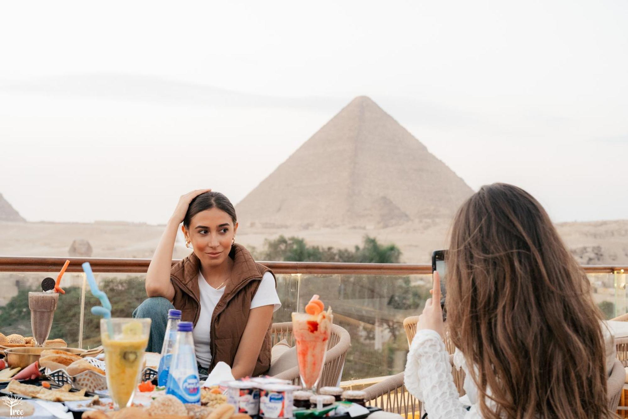 Tree Lounge Pyramids View Inn , Sphinx Giza Kafrat al Jabal Exterior foto